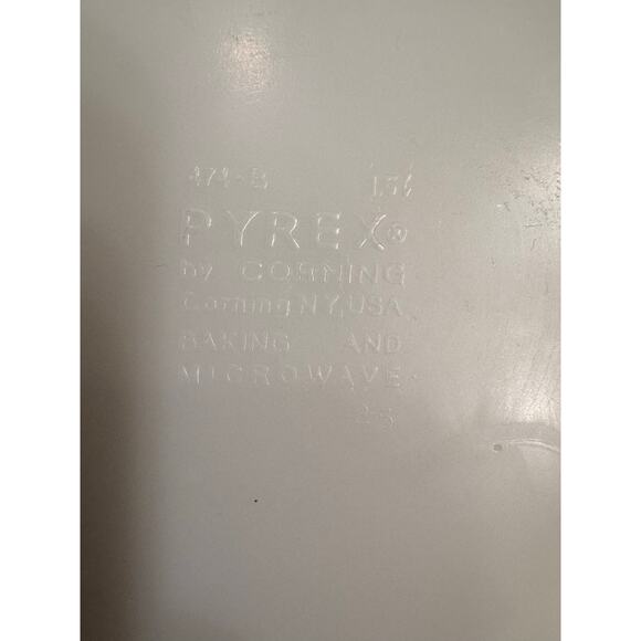 Vintage Pyrex 474-B Casserole Dish Spring Blossom White Green 1.5qt - Picture 7 of 7